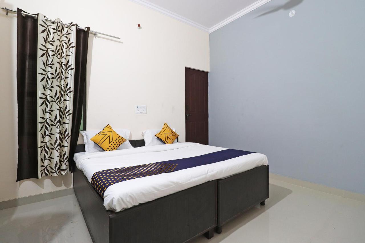 Garhi Harsaru Spot On 61716 Rao Hotel מראה חיצוני תמונה